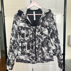 Lululemon Athletica Black and White Jacket